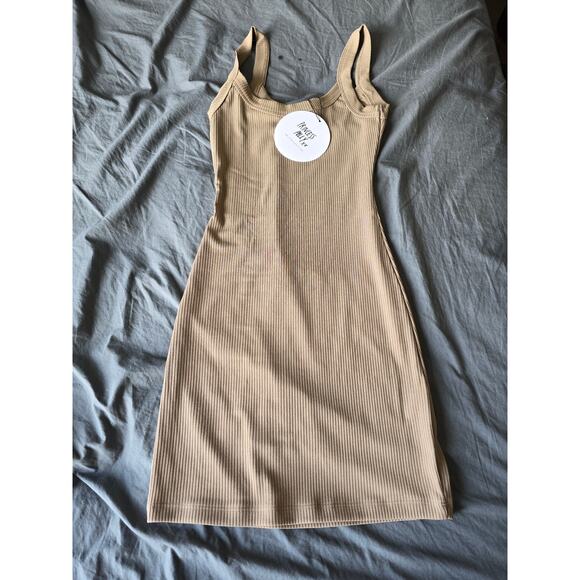 NWT Princess Polly Montwood Mini Dress Sage size 2 - Picture 2 of 6